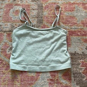 american eagle cropped tank top